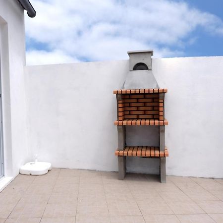 Magnólia - Casa com dois quartos junto ao mar - Renovada em 2022 Mosteiros (Azores) Exterior foto